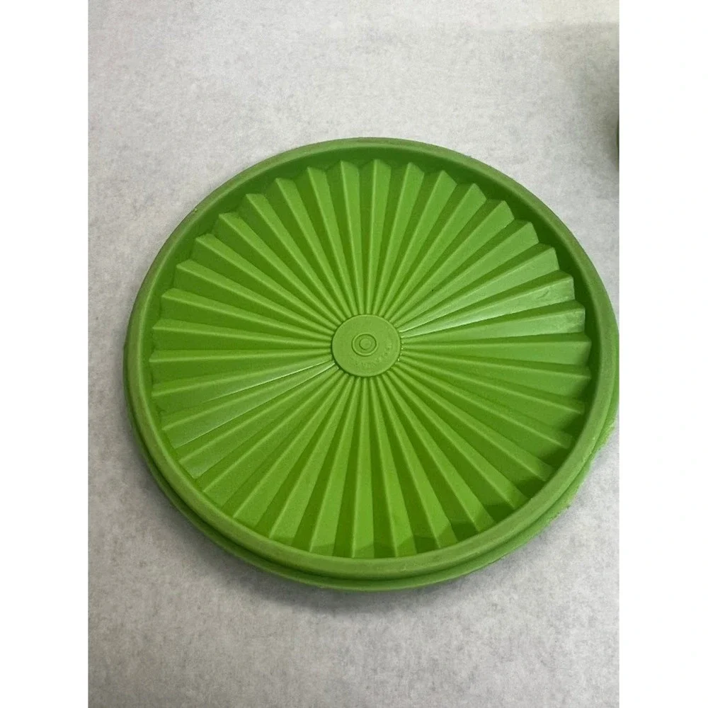 Vintage Tupperware Servalier Canister Lime Green Sunburst Lid Floral Graphic